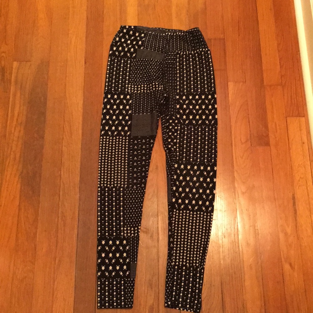 LuLaRoe leggings (one size)